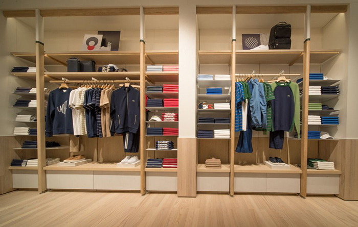 Yongcheng Display (YOCO) Provides Boutique Design Services for LACOSTE, Enhancing Customer Shopping Experience