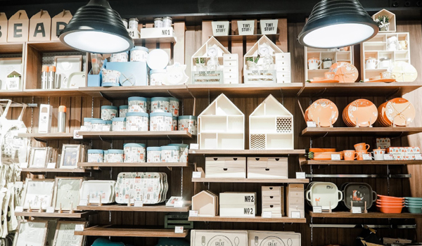 Display Shelves