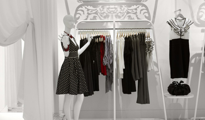  Mannequins