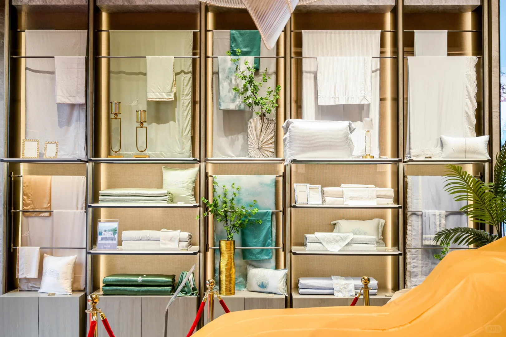 Sustainable Materials Building an Eco-Friendly Custom Display Stand for Conscious Brands