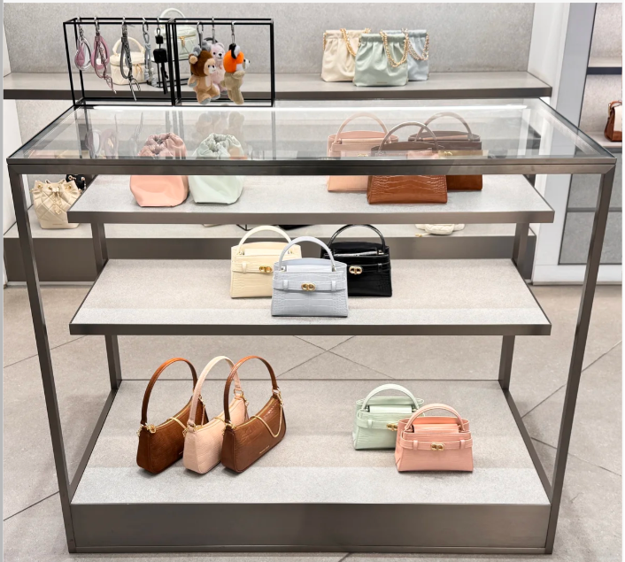 Enhancing Retail Displays with High-Quality Luggage Display Cabinets
